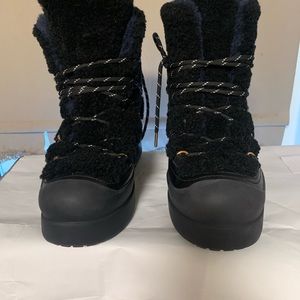 Tory Burch Courtney Leather and Shearling Boots